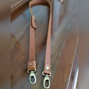 NWOT Portland Leather Crossbody Strap - Honey